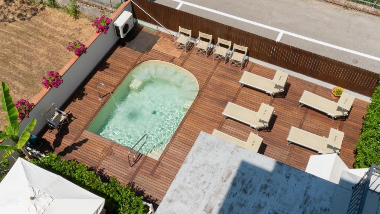 B&B Hotel Villa Nora Bellaria-Igea Marina Bagian luar foto