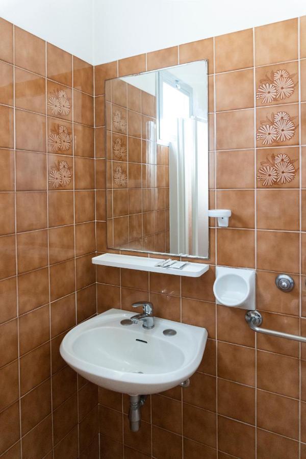 B&B Hotel Villa Nora Bellaria-Igea Marina Bagian luar foto