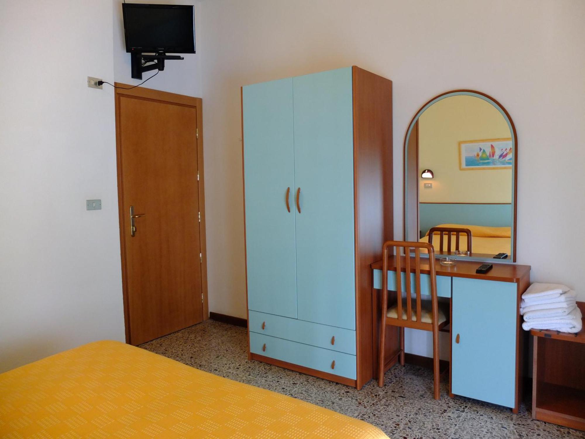 B&B Hotel Villa Nora Bellaria-Igea Marina Bagian luar foto